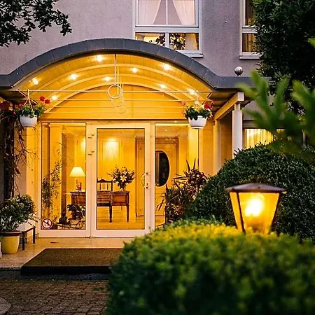 Keller - & Restaurant מלון 3*