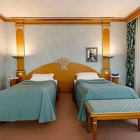 Keller - & Restaurant מלון 3*