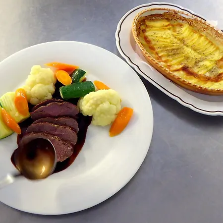 Keller - & Restaurant Hotell