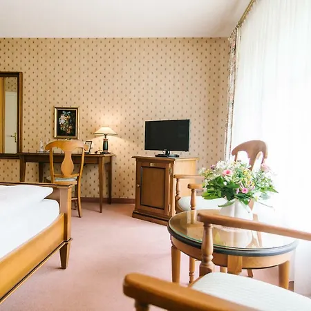 Landhaus Keller - Hotel & Restaurant 3*