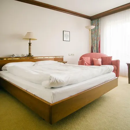 Keller - & Restaurant 3* Malterdingen