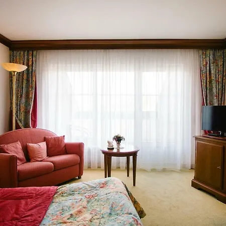Landhaus Keller - Hotel & Restaurant Hotel