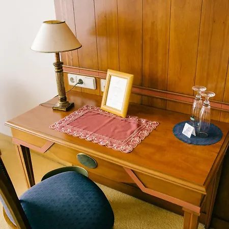 Otel Keller - & Restaurant