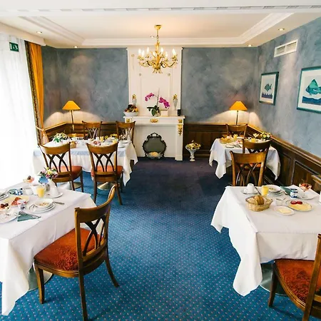 Отель Landhaus Keller - Hotel & Restaurant Мальтердинген