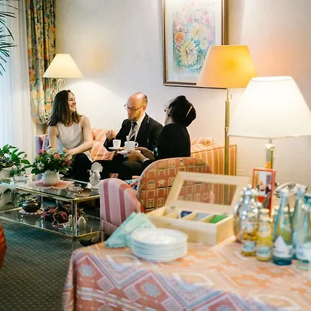Отель Landhaus Keller - Hotel & Restaurant Мальтердинген