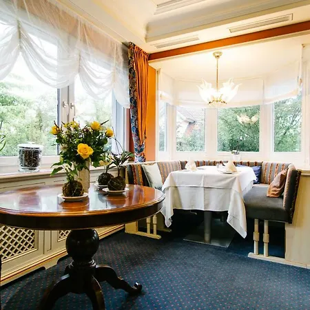 Отель Landhaus Keller - Hotel & Restaurant